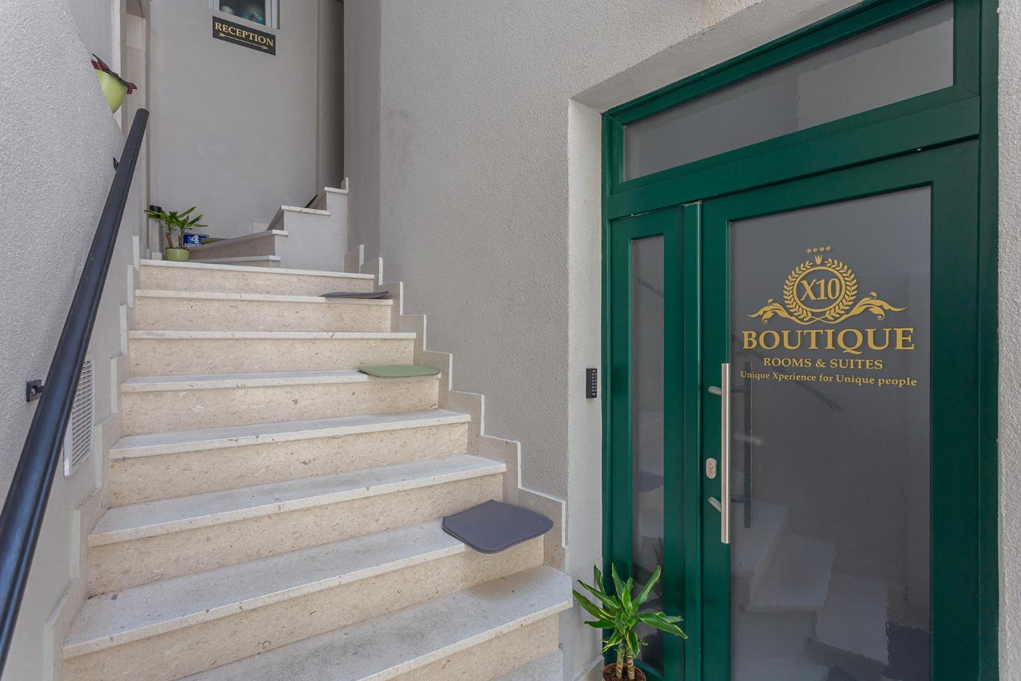 X Boutique Marinac Studio Apartments & Rooms ชิเบนิก ภายนอก รูปภาพ